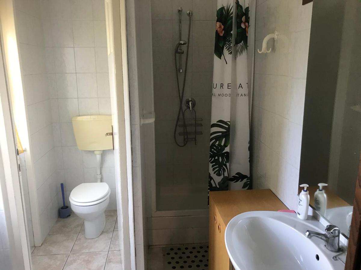 B&B " Guzzi - Inn " Mandello del Lario Exterior foto